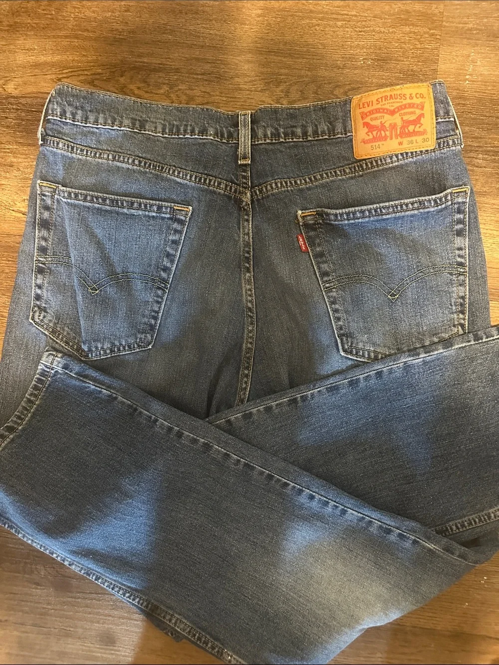Levi's unisex  sz 36/30  Blue Straight-Leg Jeans